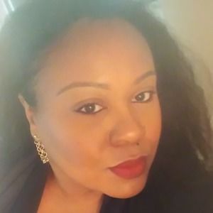 Meet your Posher, Latoya